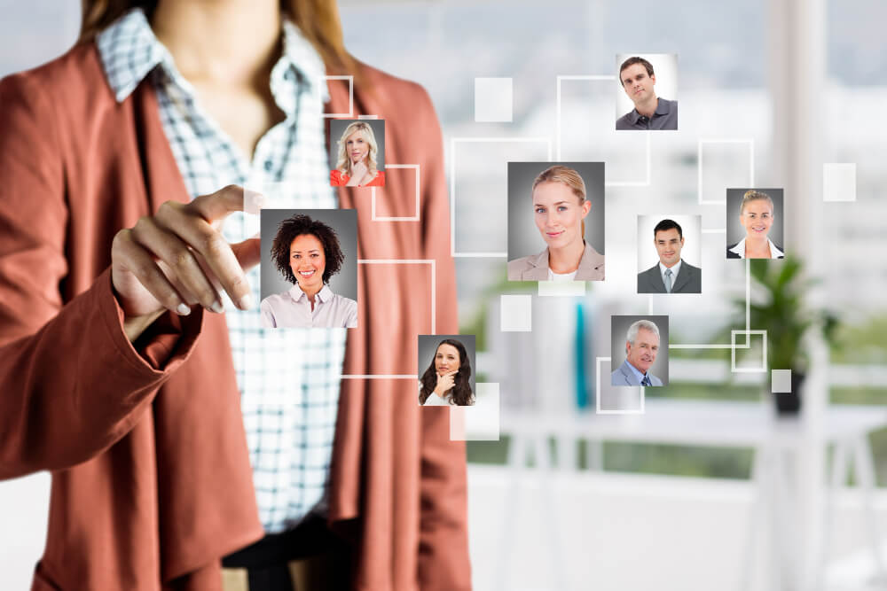 What’s the Easiest Way to Manage HR as a Small Business Owner?